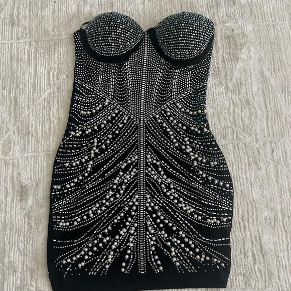 NEW BIRTHDAY SPARKLY DRESS - Picture 2 of 11